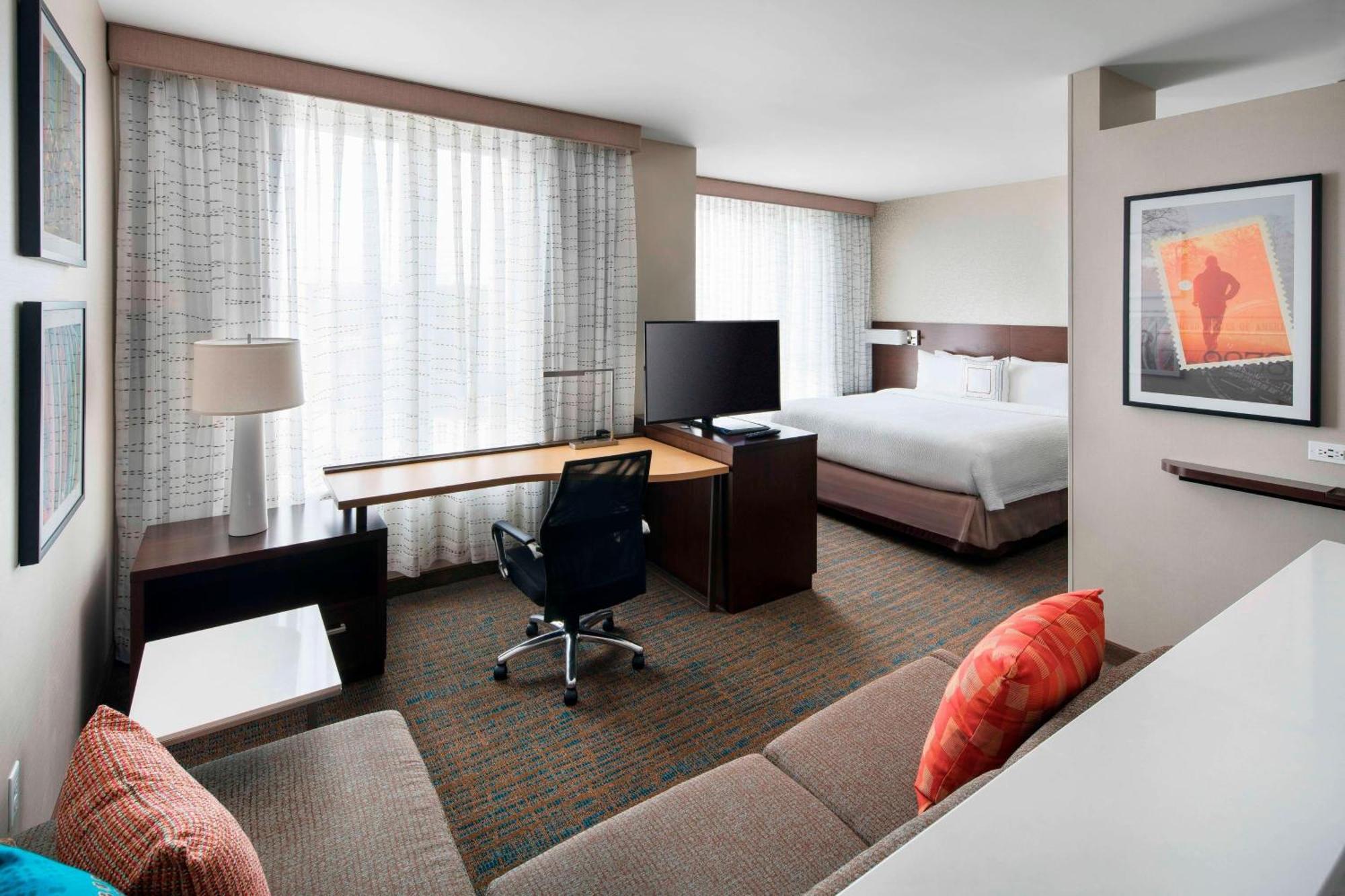 Residence Inn By Marriott Boston Уотъртаун Екстериор снимка