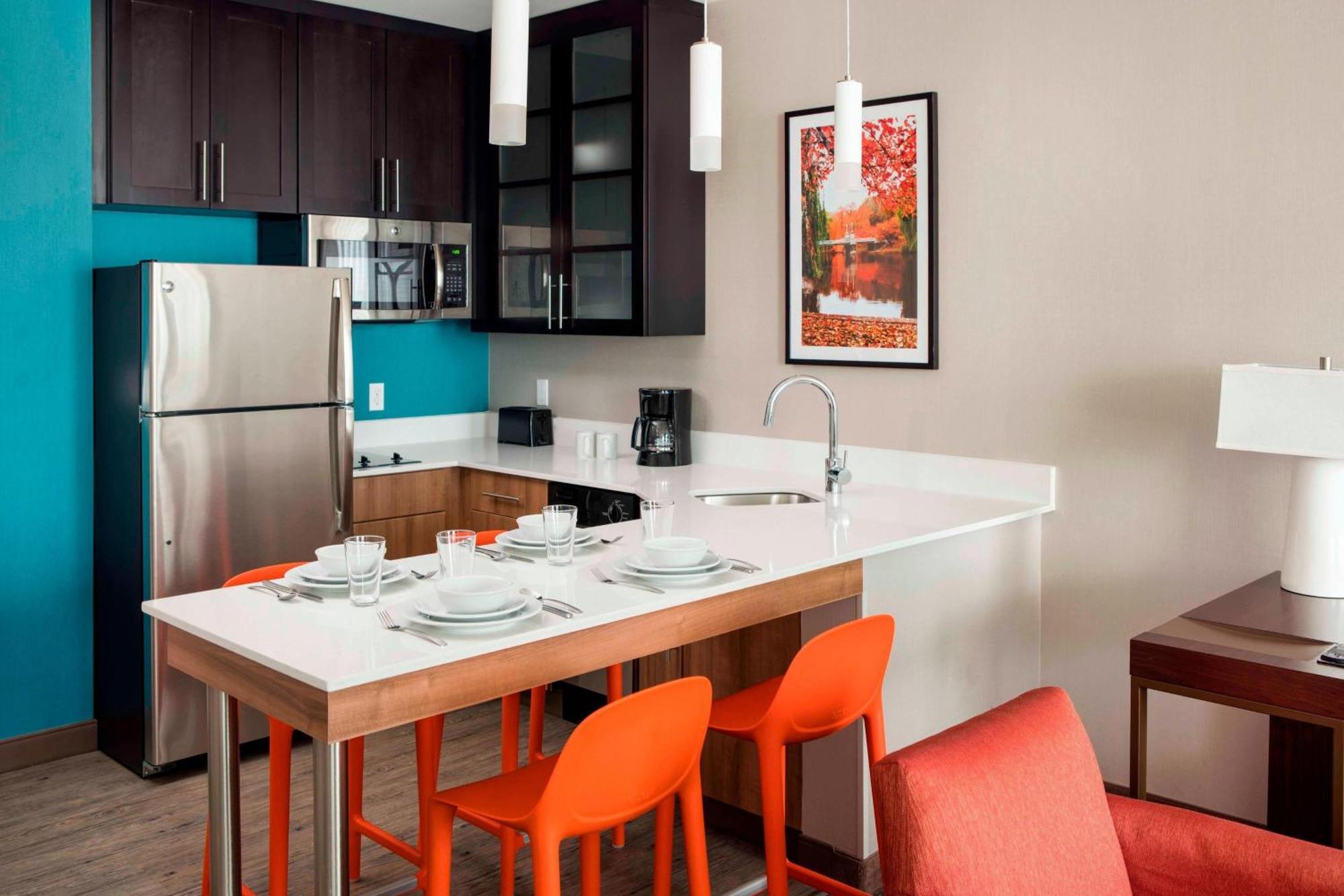 Residence Inn By Marriott Boston Уотъртаун Екстериор снимка