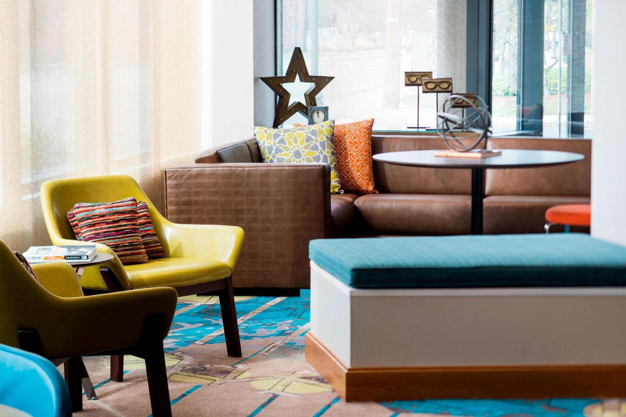Residence Inn By Marriott Boston Уотъртаун Екстериор снимка