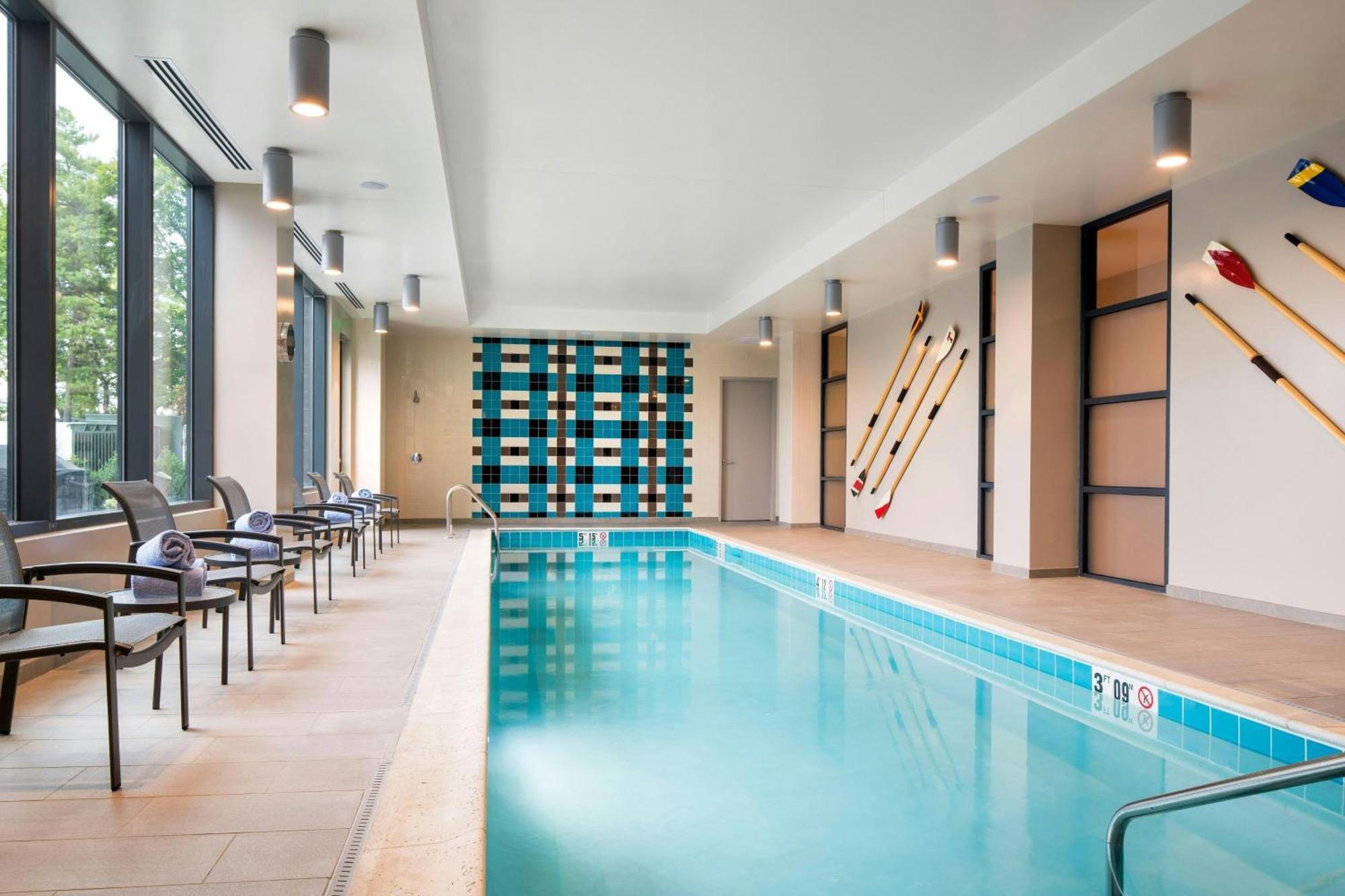 Residence Inn By Marriott Boston Уотъртаун Екстериор снимка
