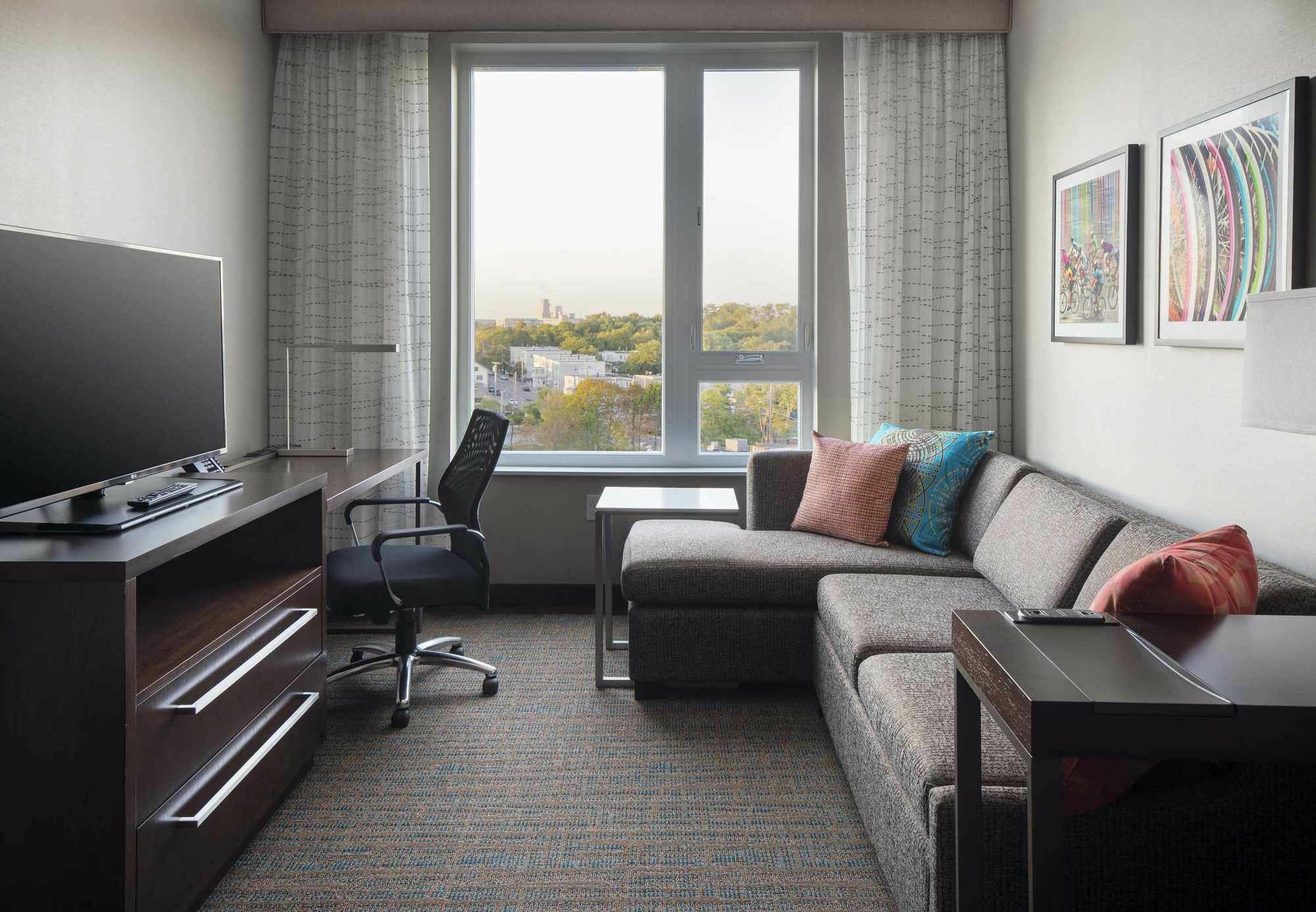 Residence Inn By Marriott Boston Уотъртаун Екстериор снимка